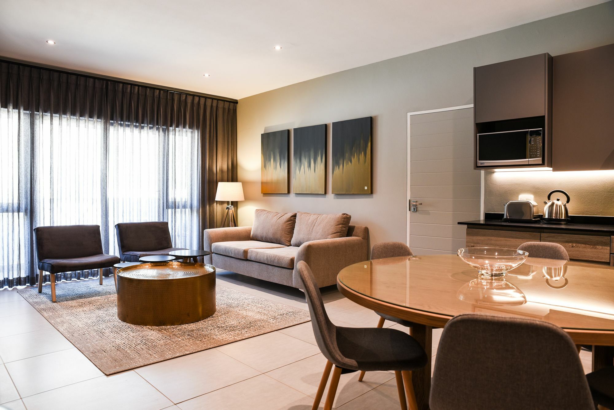 יוהנסבורג Mint Hotel Sandhurst מראה חיצוני תמונה